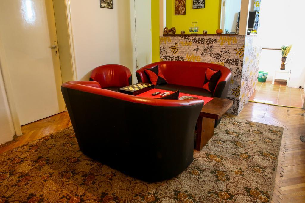 The Comfy Hostel Skopje Esterno foto