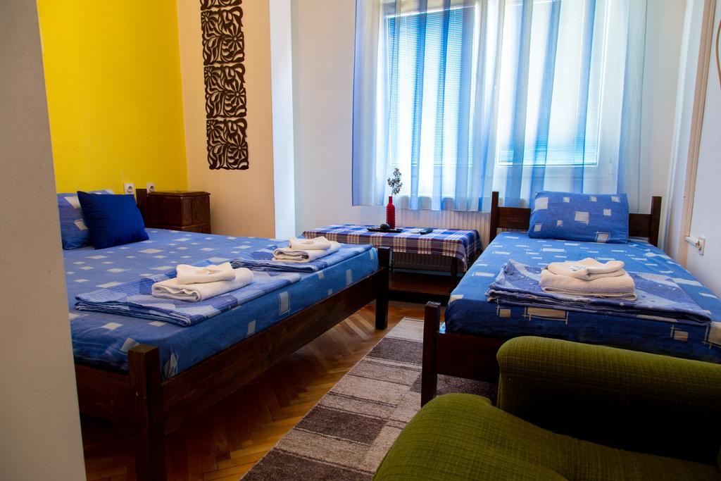The Comfy Hostel Skopje Esterno foto